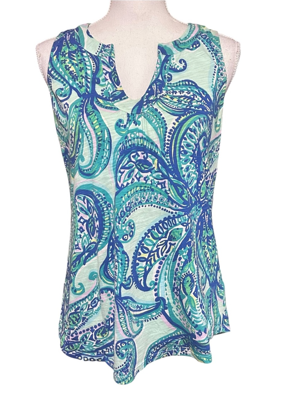 LILLY PULITZER Woman Notched Tank Top Sleeveless M Blue Green Paisley Preppy